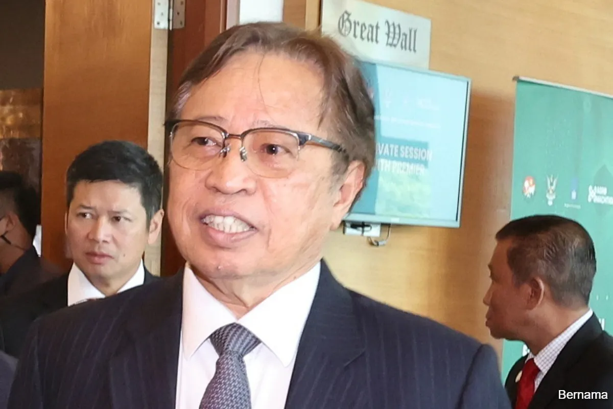 An illustration of technology development and industrial activity in Sarawak
