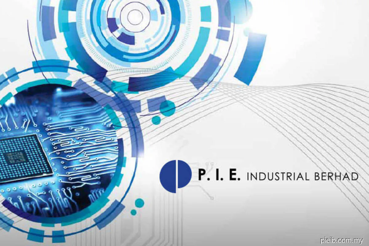 Server equipment and electronic components on a manufacturing assembly line